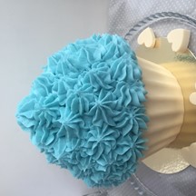 Big cupcake 